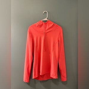 NWOT … MARIKA TEK “Size: M” Athletic Top